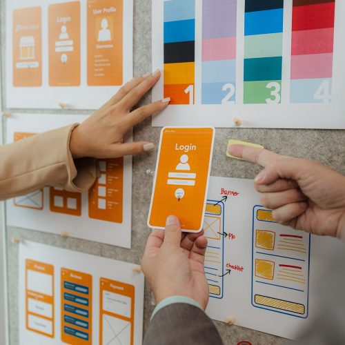 a-team-of-web-developers-discusses-how-to-best-org-9GSVSCT.jpg